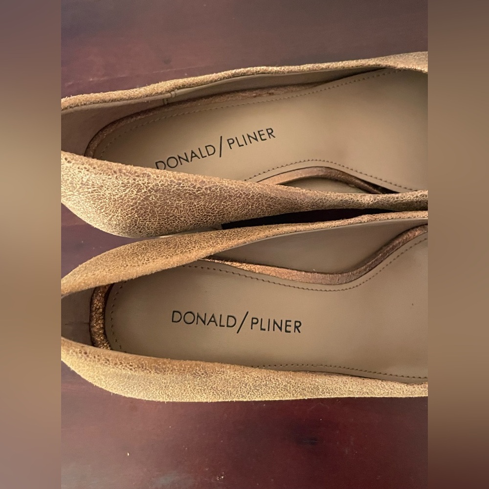 NWOT Donald J Pliner Women's Parris Metallic Block Heel Pumps, Bronze/Gold SZ 7M - Picture 4 of 7